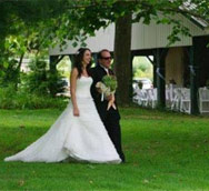 Outdoor weddings and Receptions at Creekside Grove